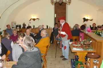 Weinprope mit Geschichtenerzhler R. Grimmberg